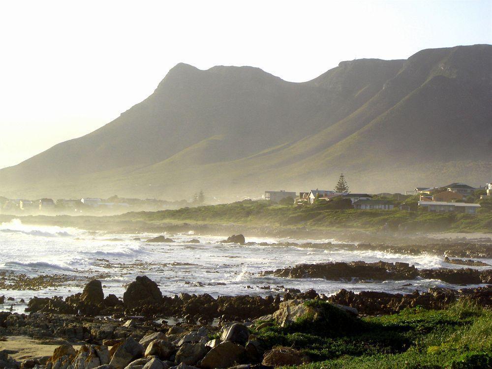 138 Marine Beachfront Guesthouse Hermanus Exterior foto